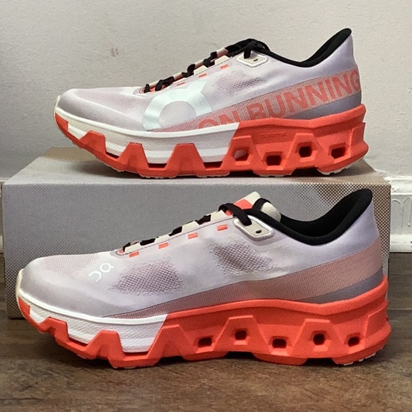 Women’s On CloudMonster Hyper - Picture 2 of 5